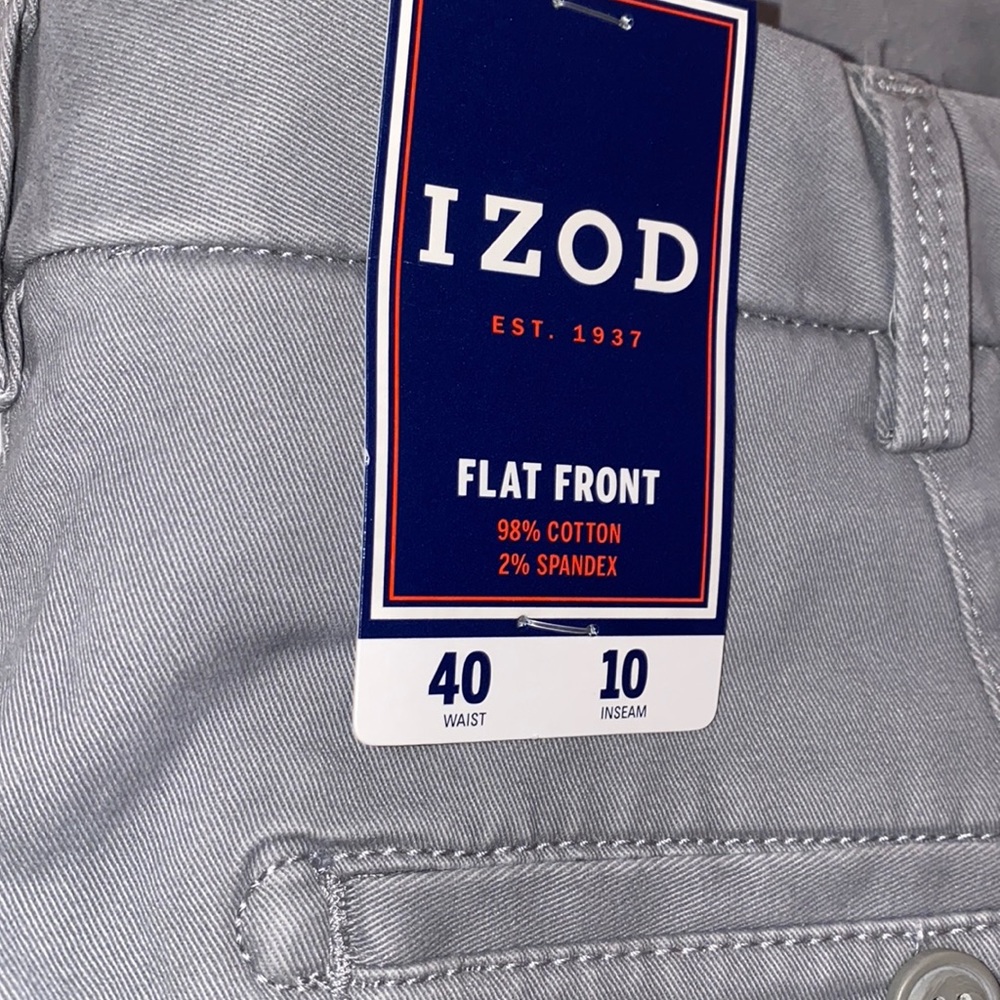 IZOD shorts - Picture 5 of 5